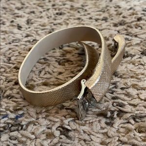 FITBIT ALTA LEATHER WRAP AROUND BAND